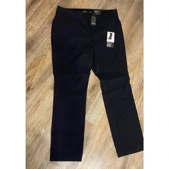 New with tags torrid studio high-rise relaxed stretch black trouser pant… - Picture 1 of 6